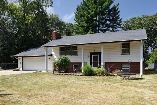 2226 Pleasantview Dr 05.jpg