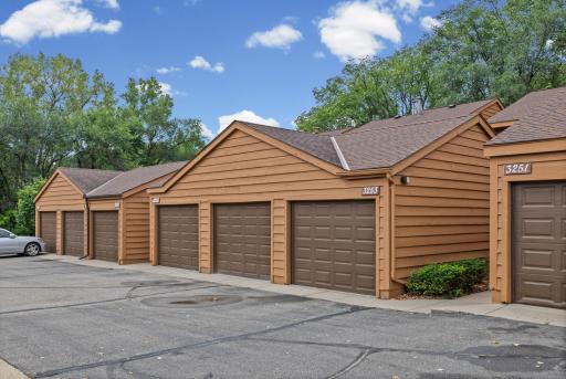 3253 Evergreen Drive, Eagan, MN 55121