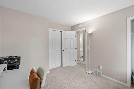 16515 Frazer Way W, Rosemount, MN 55068