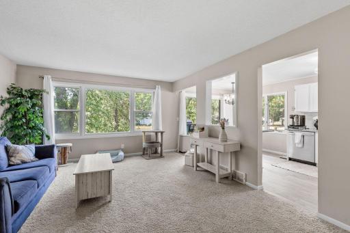 16515 Frazer Way W, Rosemount, MN 55068