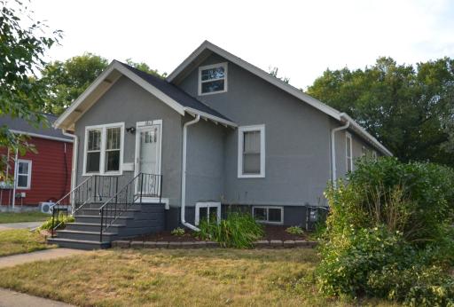 1613 2nd Avenue S, Fargo, ND 58103