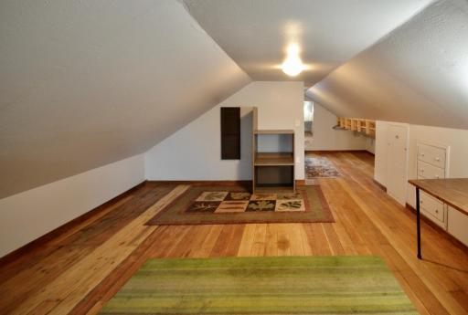 Bedroom 4 Upper.JPG