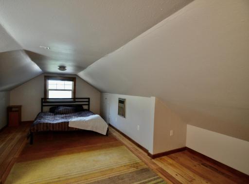 Bedroom 4.JPG