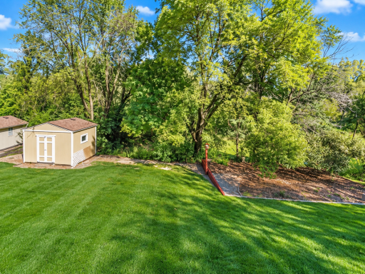 12800 N 50th Avenue N, Plymouth, MN 55442