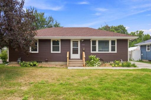 7221 16th Avenue S, Richfield, MN 55423
