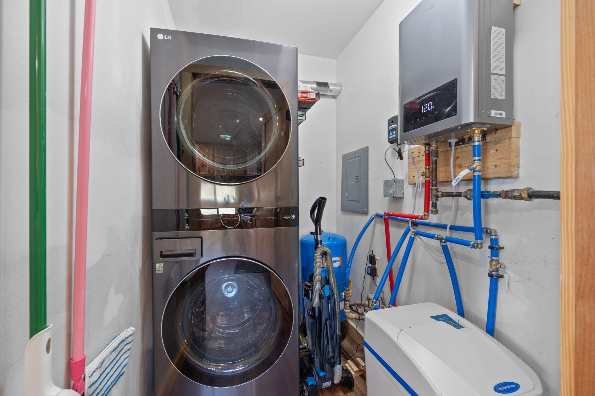 Laundry/utility room