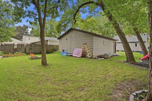 615 16th Street SW, Willmar, MN 56201