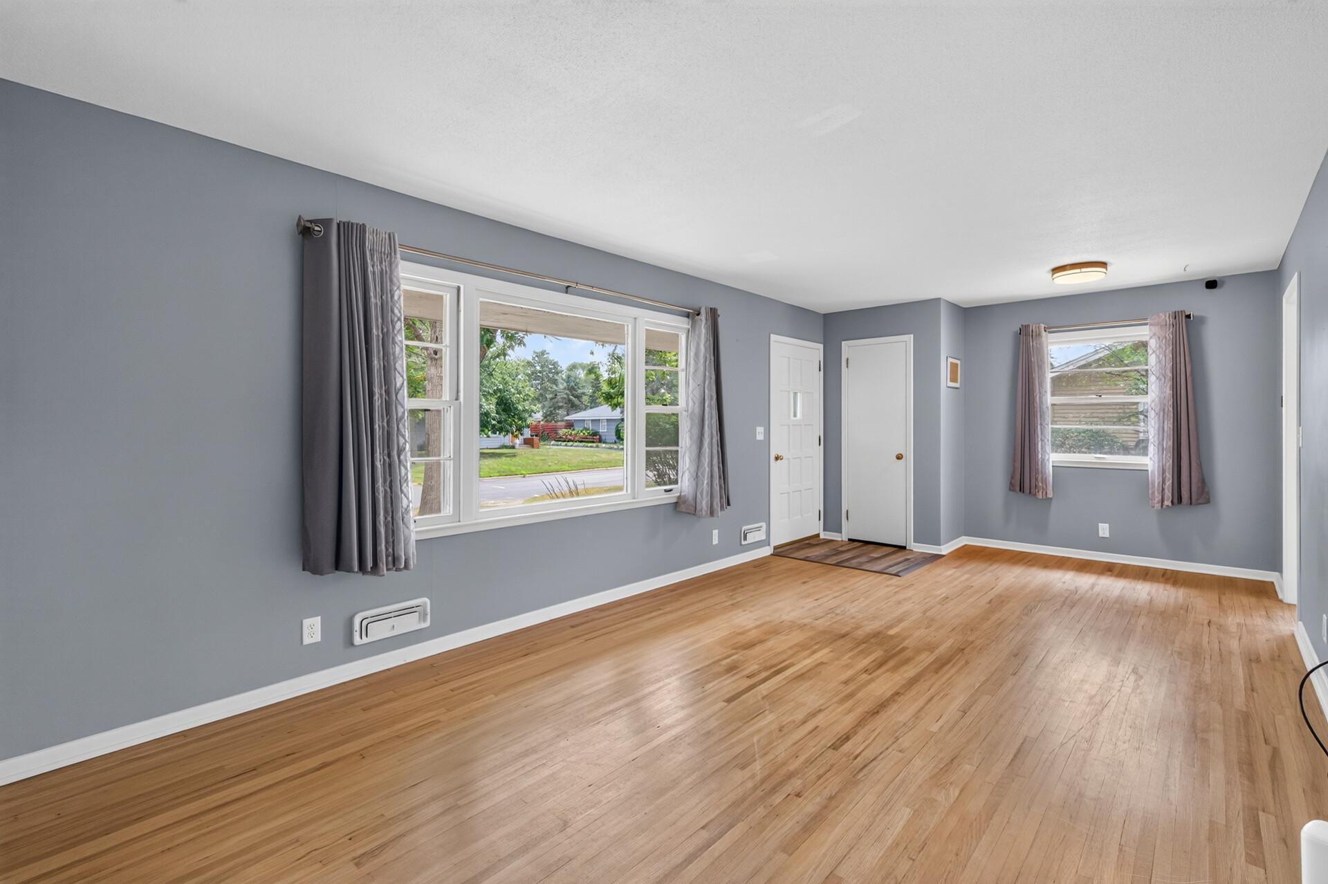 Living Room is 22x12 - plenty of room for extra dining space if needed.