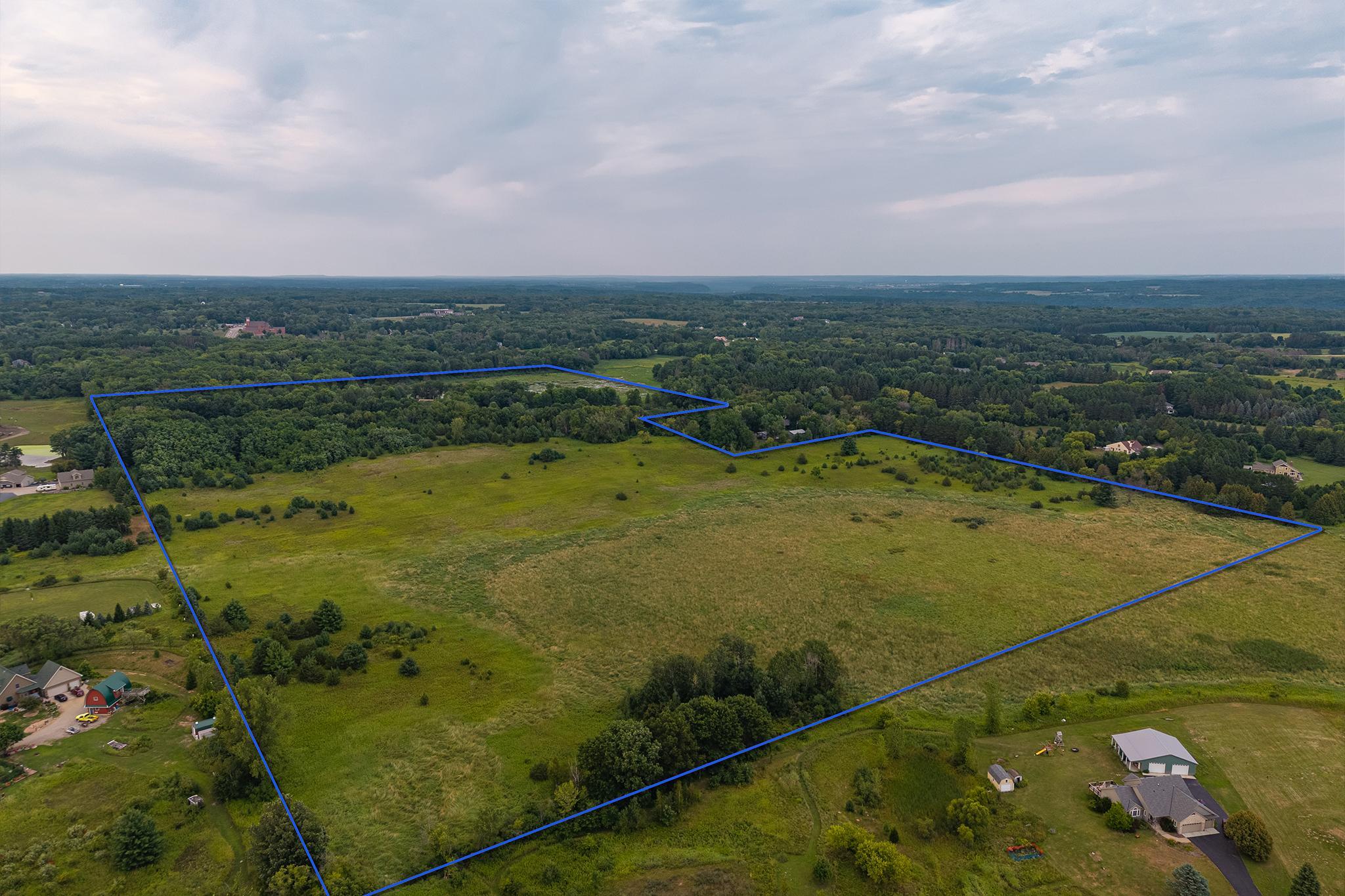 Property lines_MLS.jpg