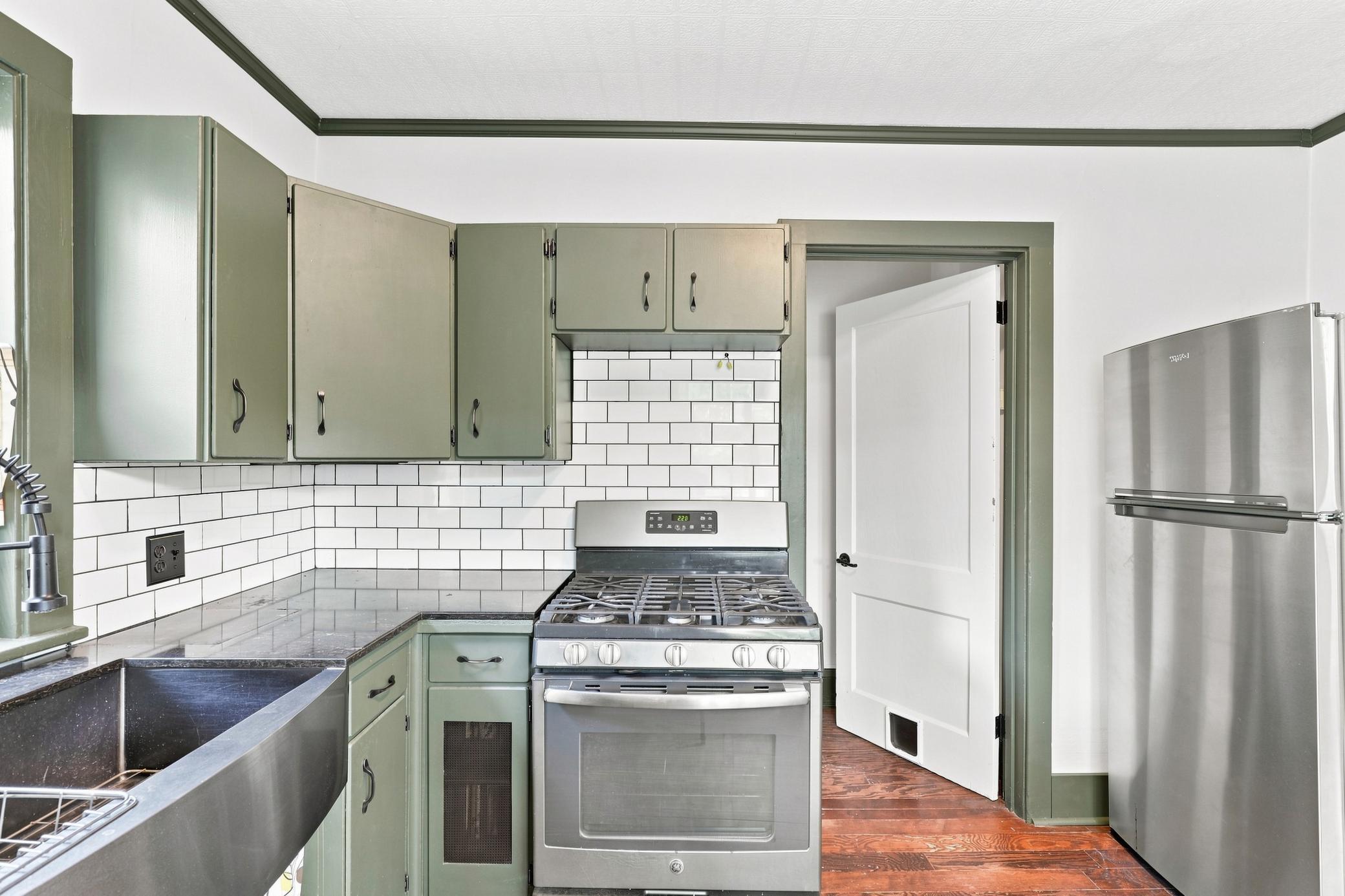Stainless steel gas range