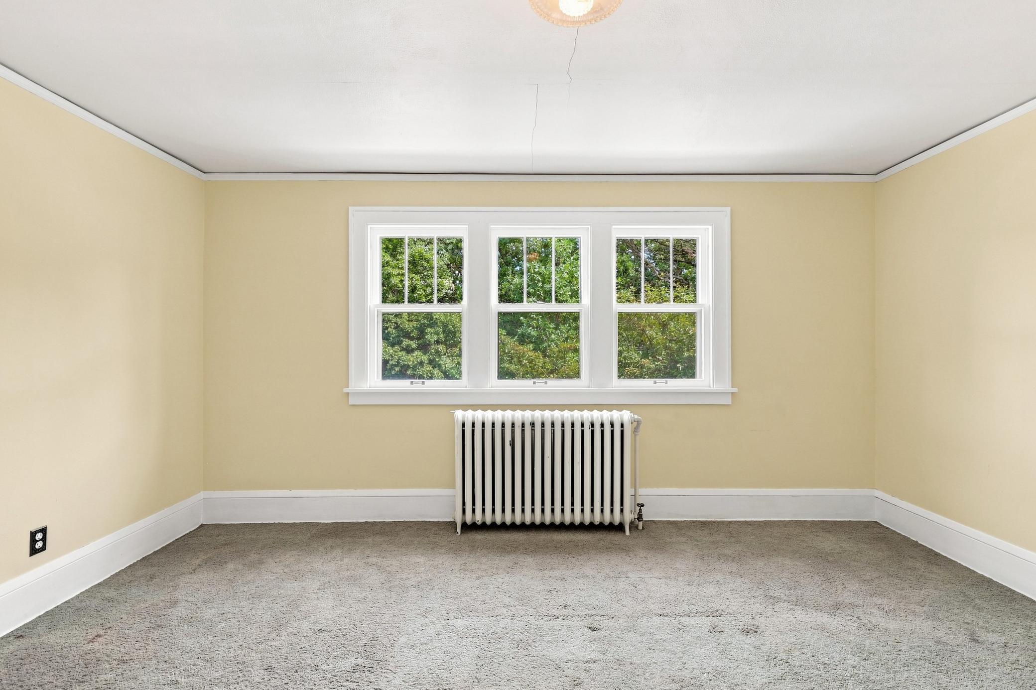 Large front bedroom with walk in closets