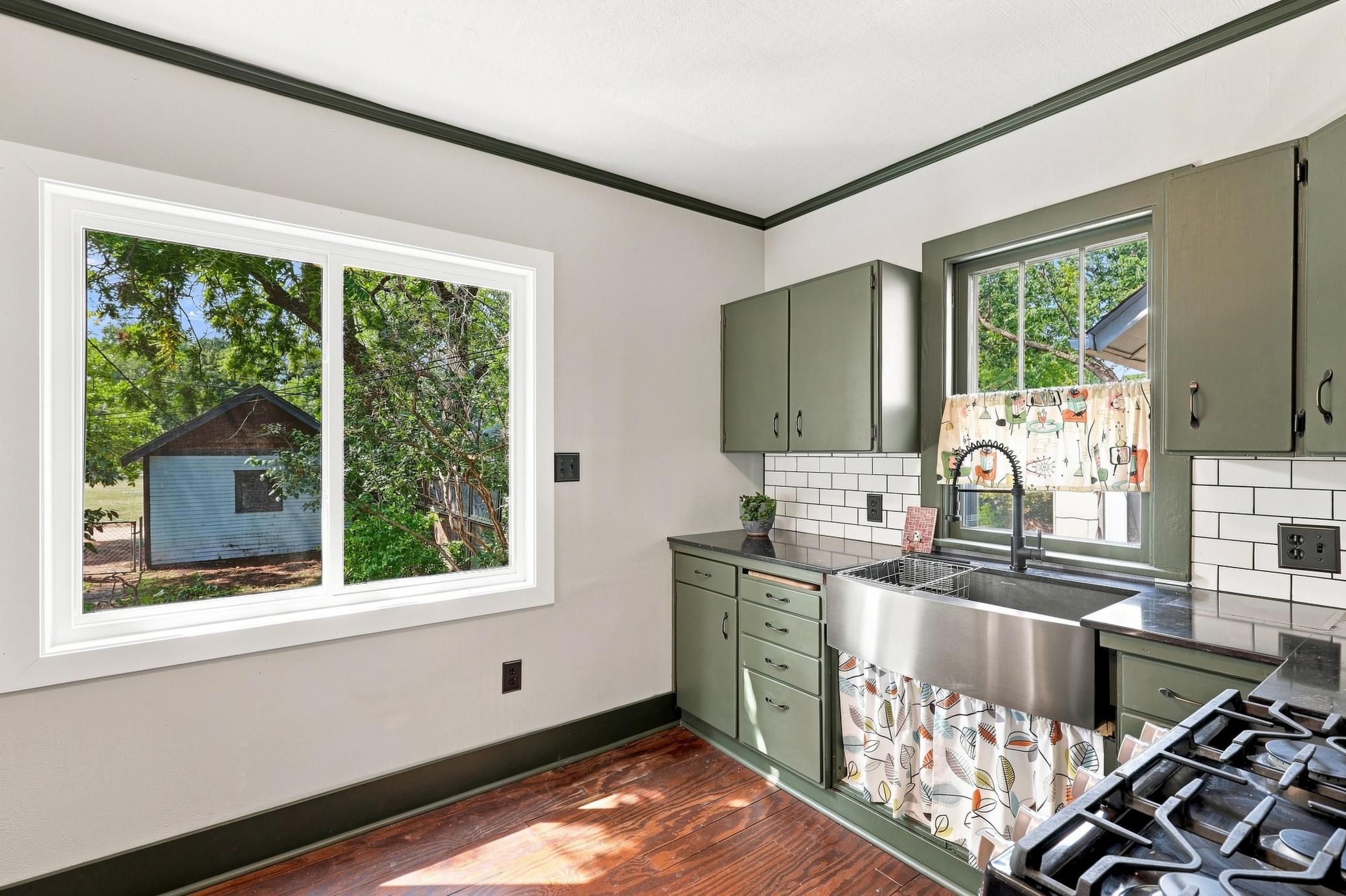 Large window to enjoy yard views