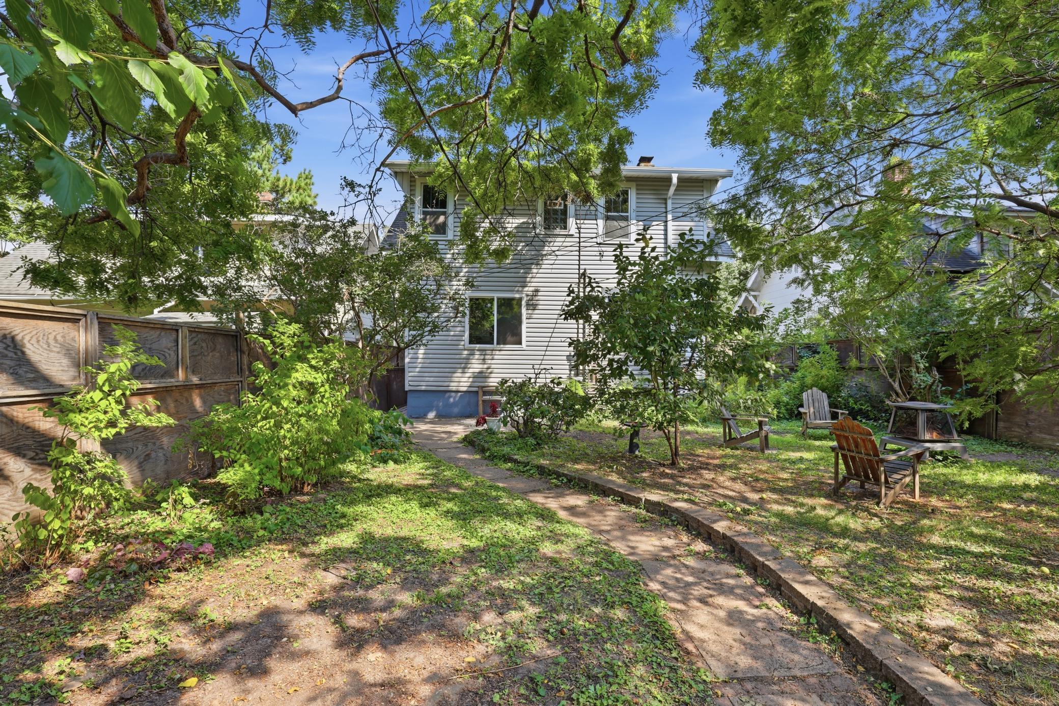 Winding path from house to garage