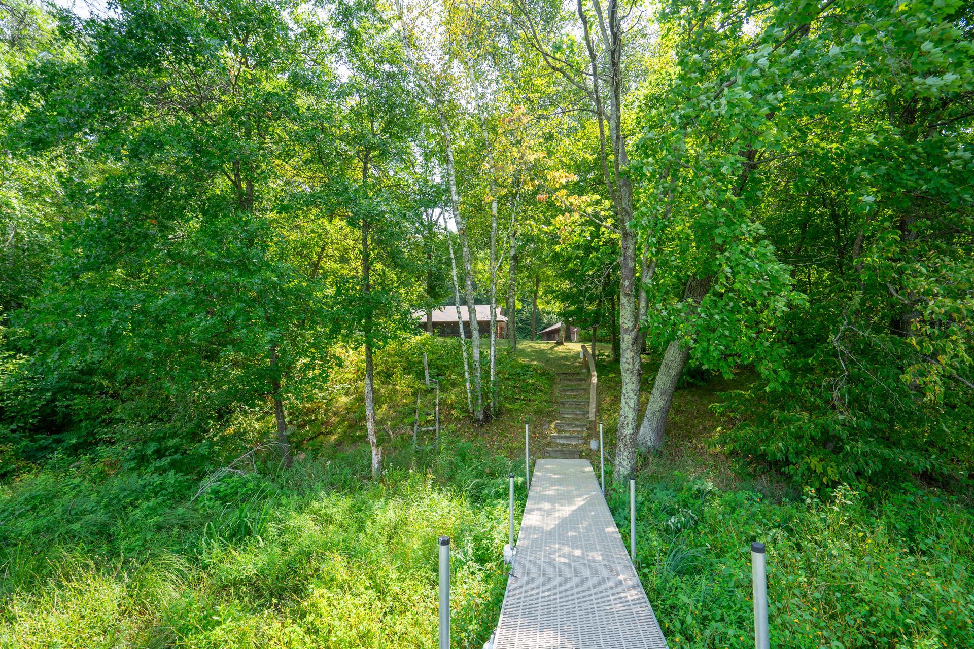Photo 64