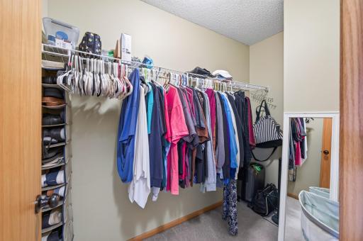 32_6193_Courtly_Rd_E32_mls.jpg