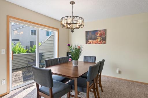 12_6193_Courtly_Rd_E12_mls.jpg
