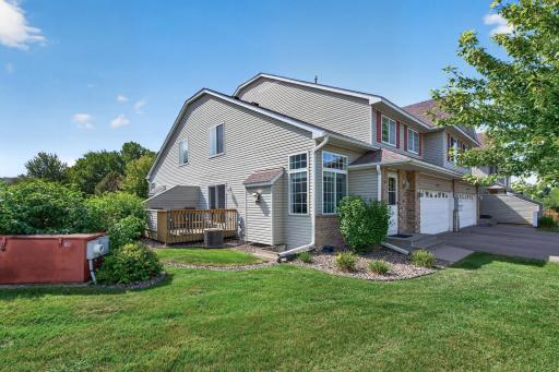 02_6193_Courtly_Rd_E2_mls.jpg