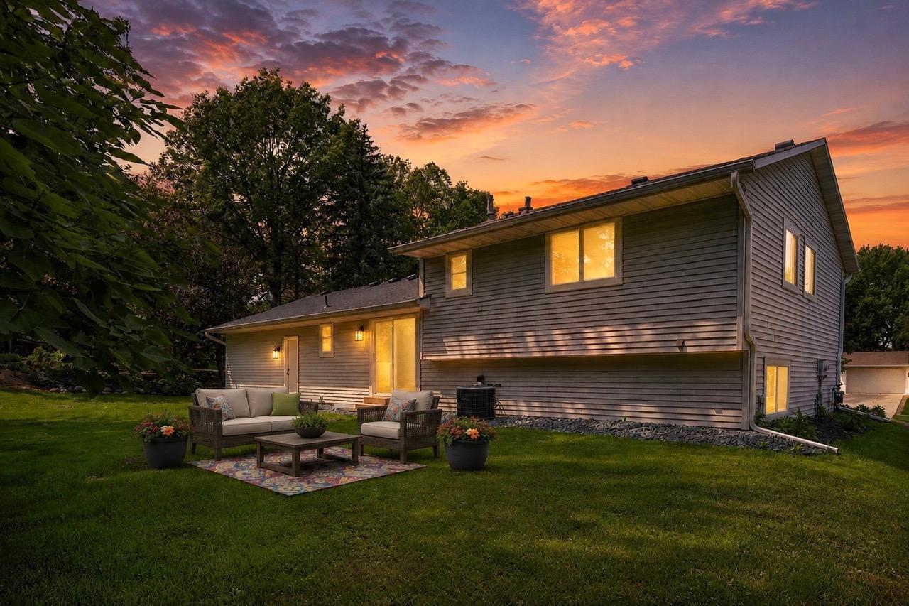 Enjoy evenings in a quiet private backyard. some virtual staging