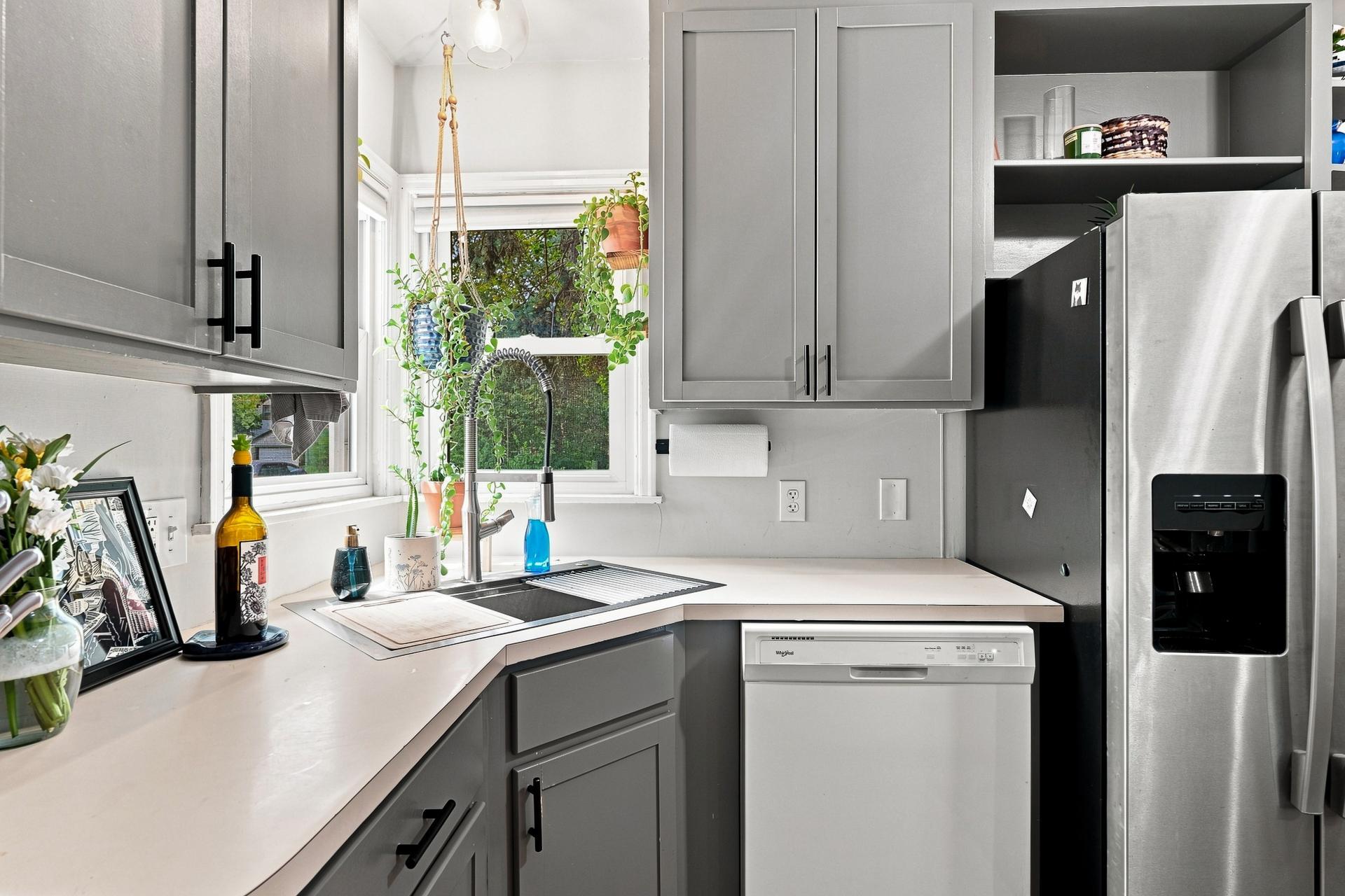 5243 Bryant Ave N MLS-30.jpg