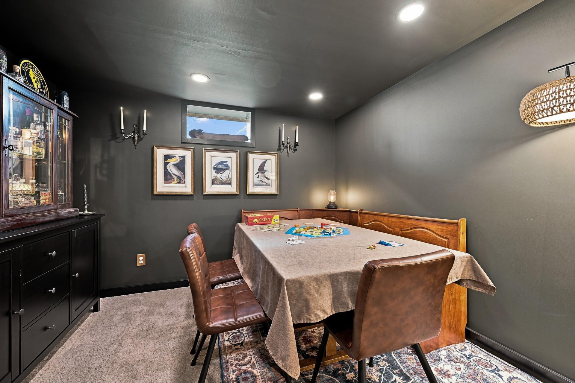 5243 Bryant Ave N MLS-39.jpg