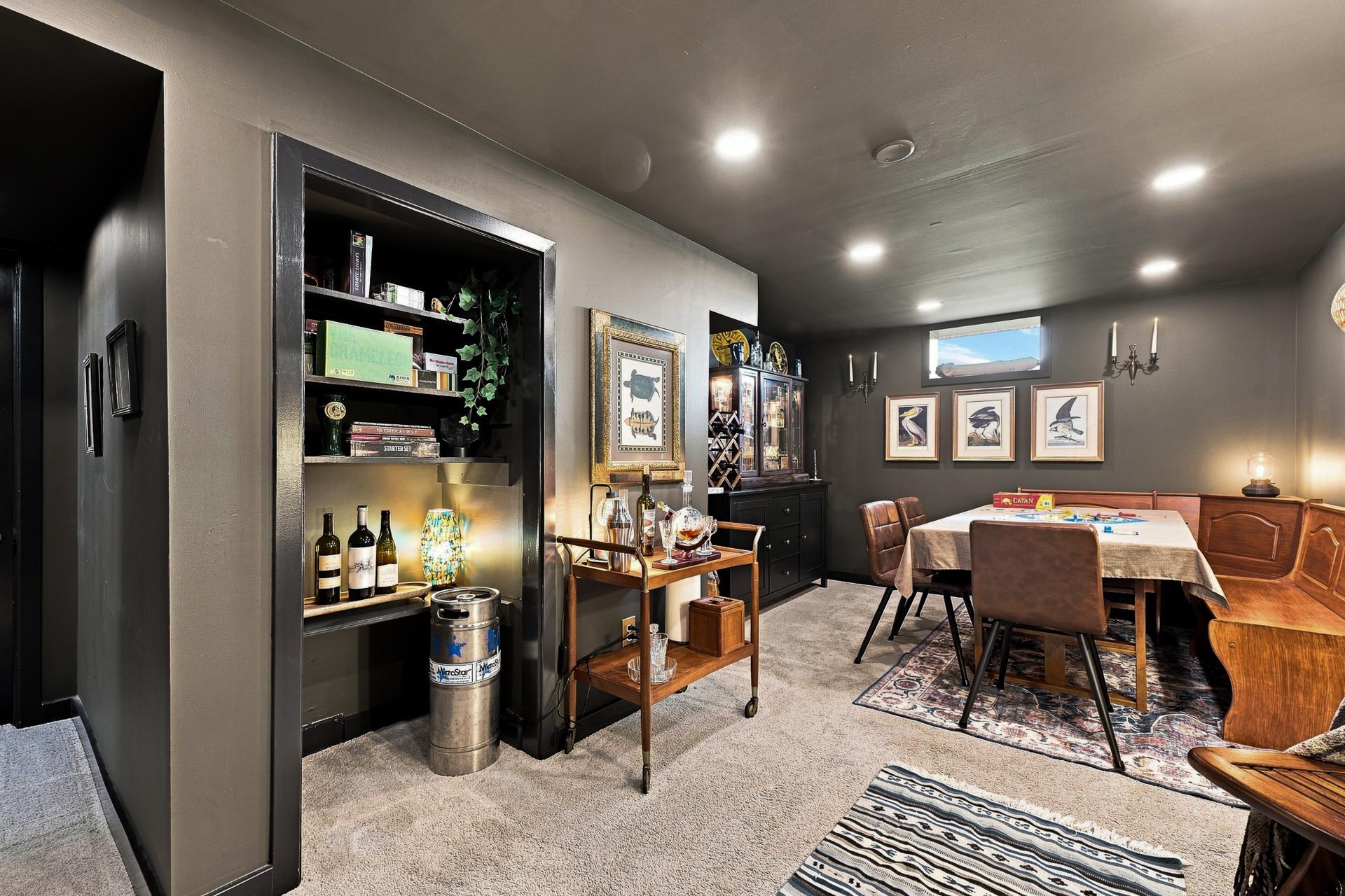 5243 Bryant Ave N MLS-38.jpg