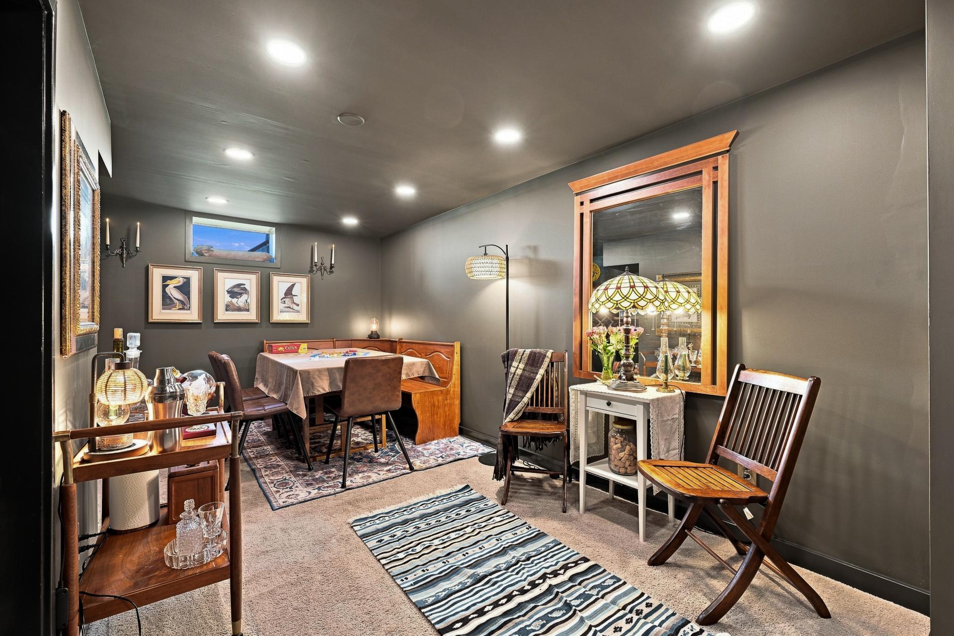 5243 Bryant Ave N MLS-37.jpg