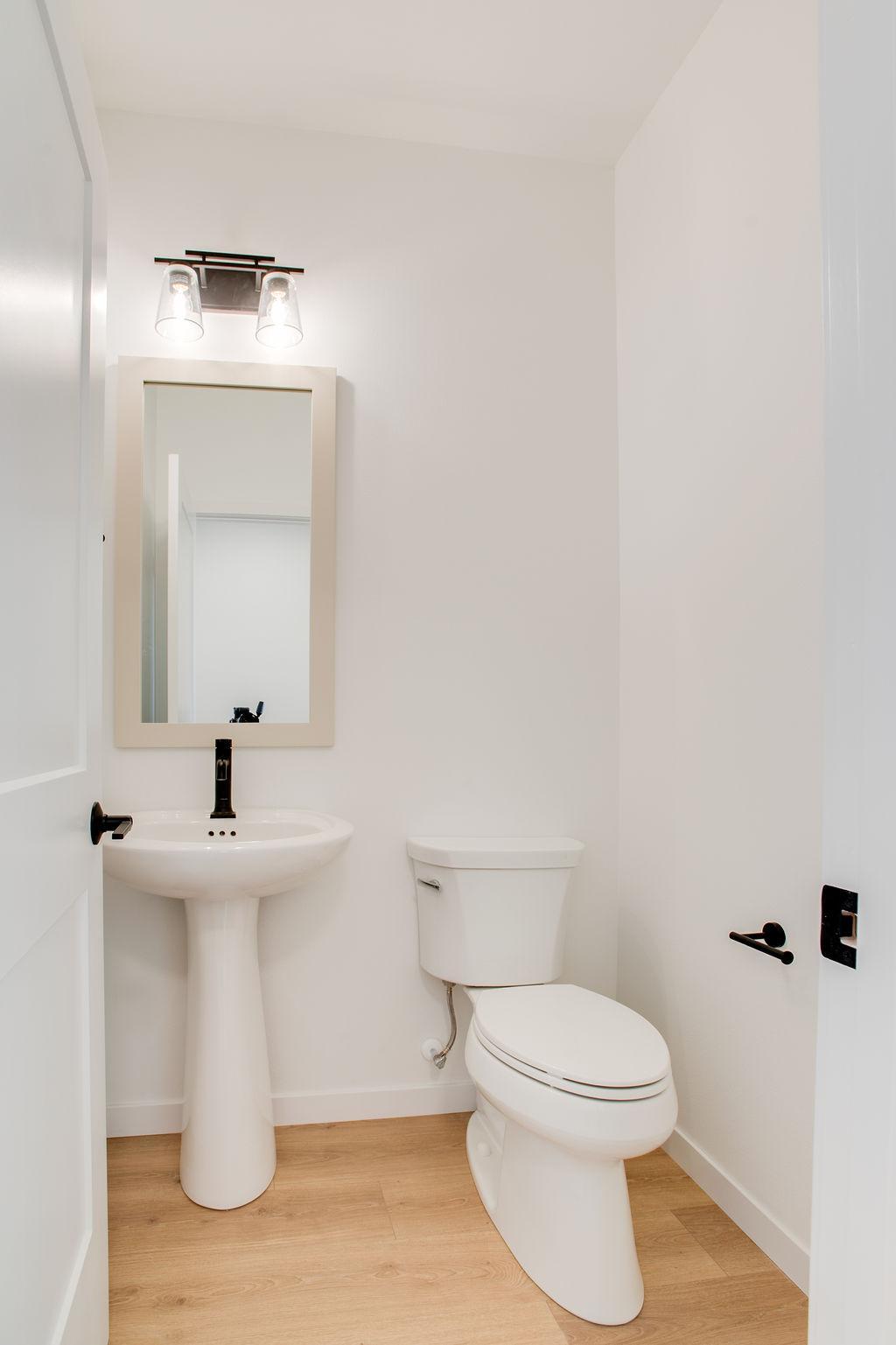 1/2 bath on the main