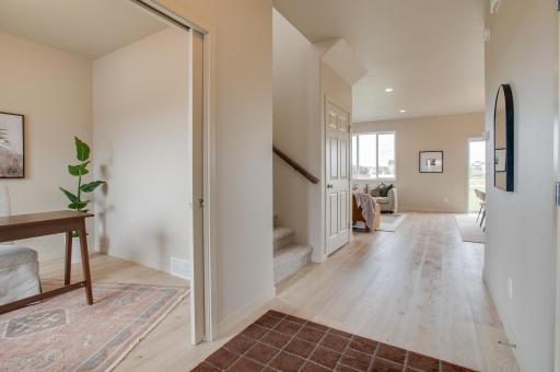 2534 Golden Lane S, Fargo, ND 58104