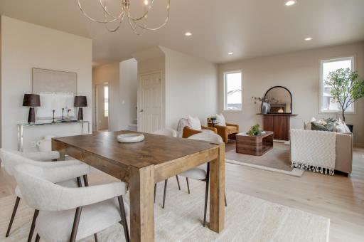 2534 Golden Lane S, Fargo, ND 58104