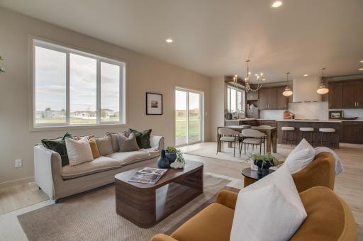 2534 Golden Lane S, Fargo, ND 58104