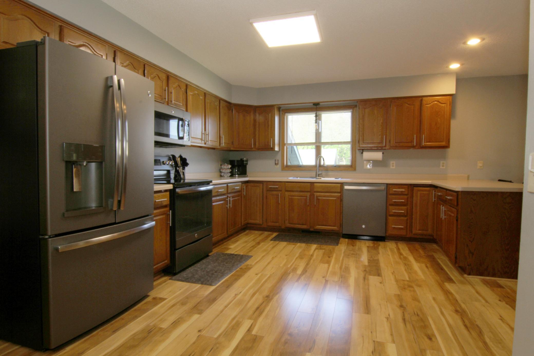 kitchen 1.jpg