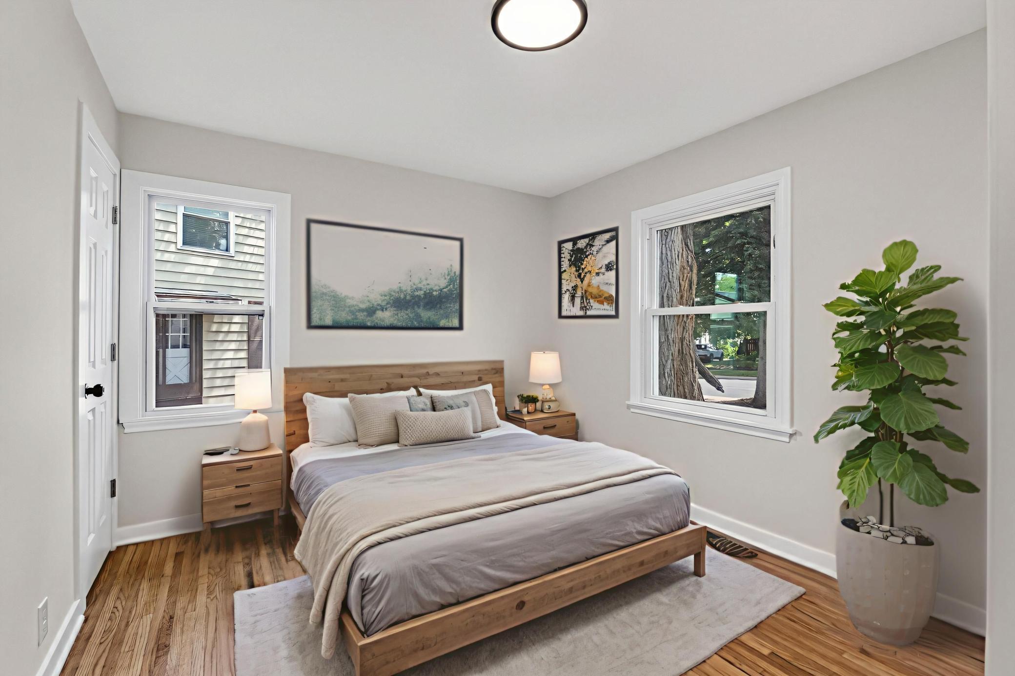 2nd bedroom