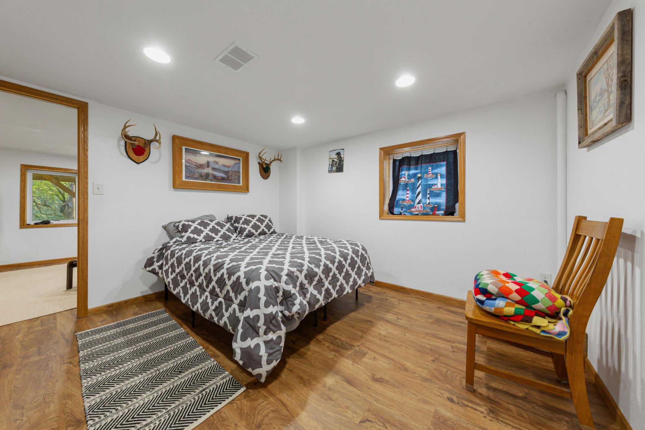 39 bedroom 4_lower.jpg