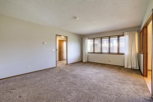 3743 Goodwin Ave N - MLS Sized - 008 - 08 Living Room.jpg