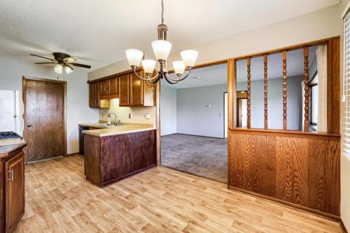 3743 Goodwin Ave N - MLS Sized - 011 - 11 Dining Room.jpg