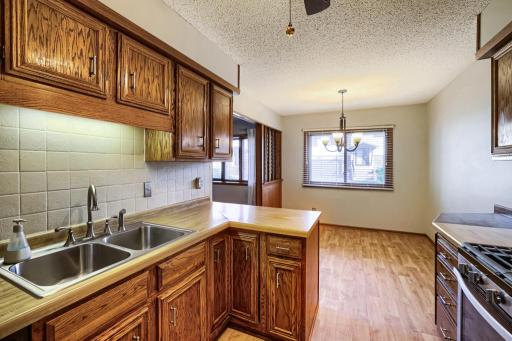 3743 Goodwin Ave N - MLS Sized - 014 - 14 Kitchen.jpg