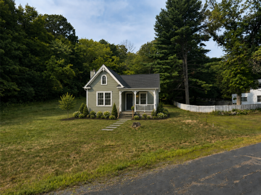 347 Military Road, Taylors Falls, MN 55084