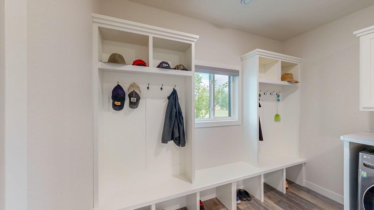 Mudroom.laundry room.jpg