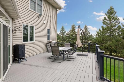 1640 Field Drive, Victoria, MN 55386