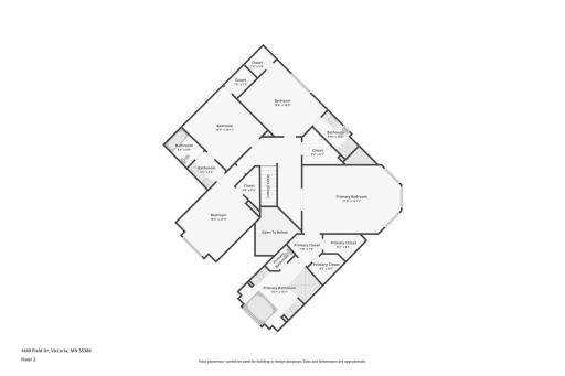 Upper level floor plan - dimensions approximate.