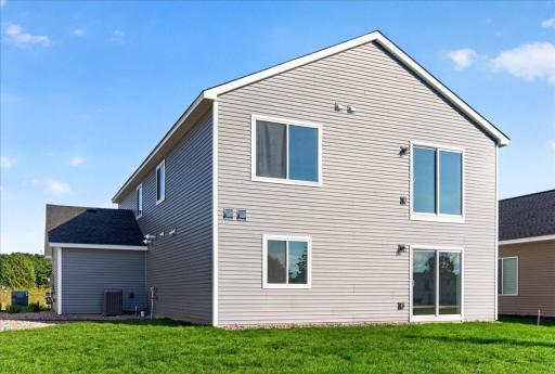 25860 Emerson Court, Wyoming, MN 55092
