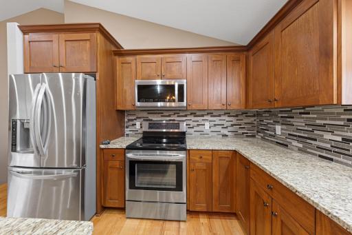 18 kitchen.jpg