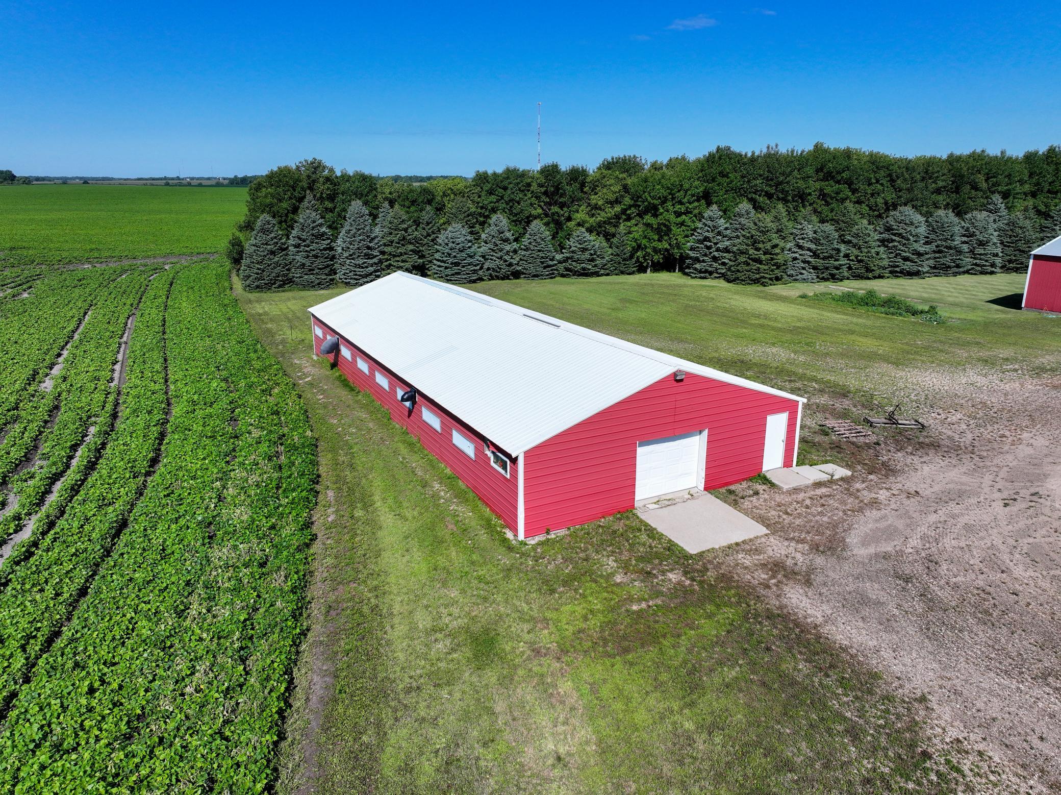 36 x 80 Hog Barn