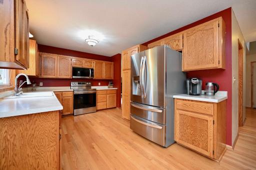 9 Kitchen II.jpg