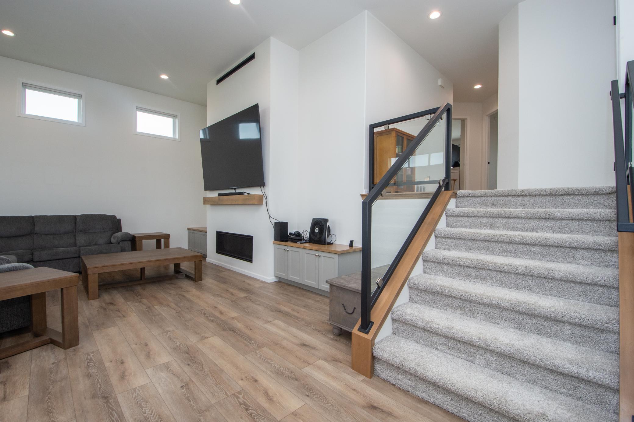 Metal & Glass Hand rails