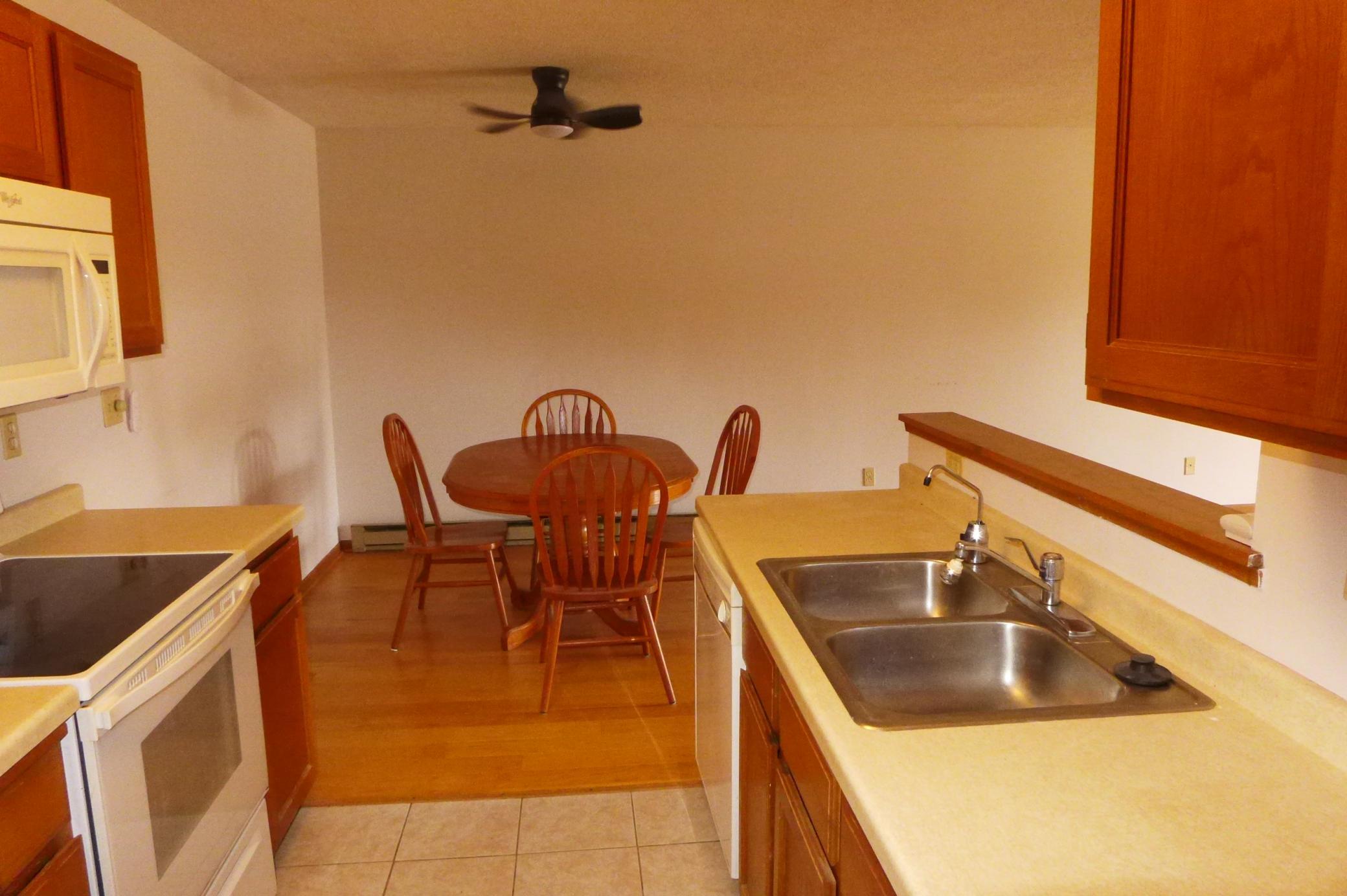 Kitchen/Dining