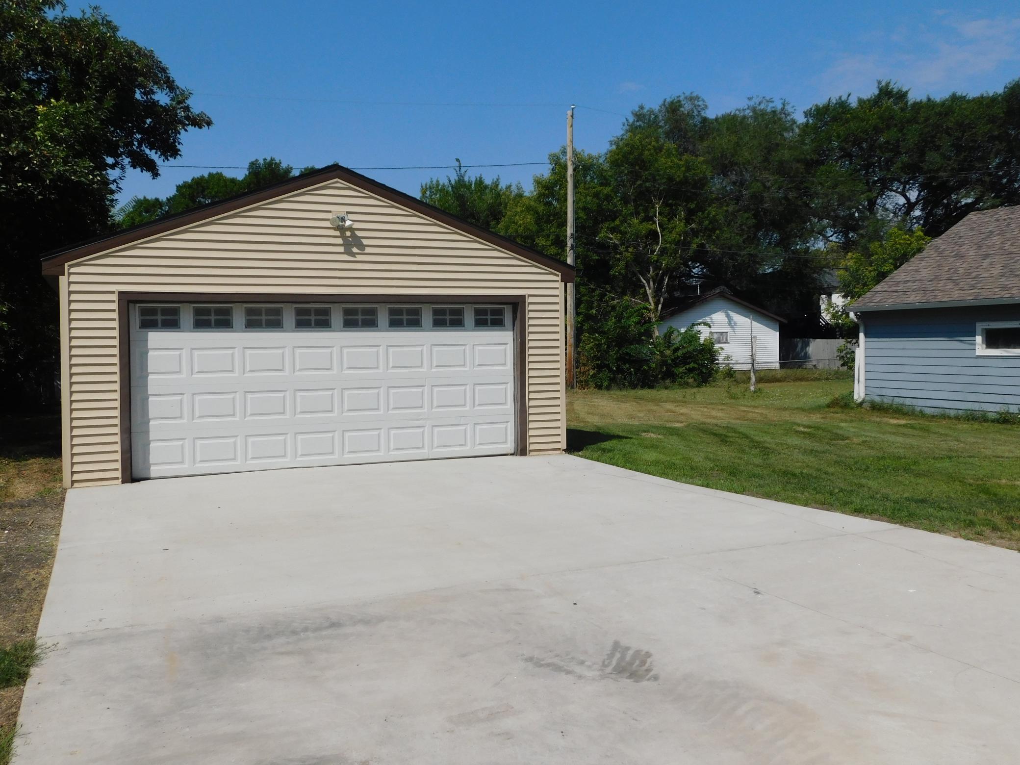 2 car garage