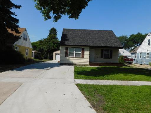 413 22nd Street S, Fargo, ND 58103