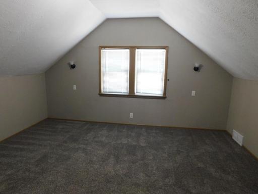 413 22nd Street S, Fargo, ND 58103