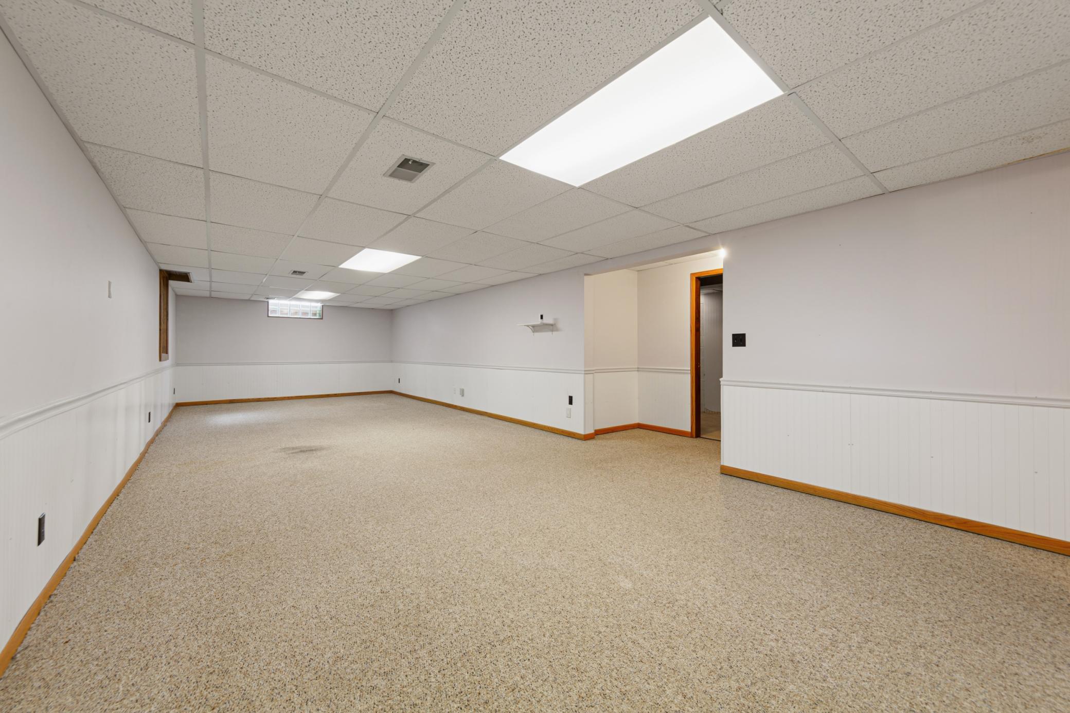 43_37 rec room_lower.jpg